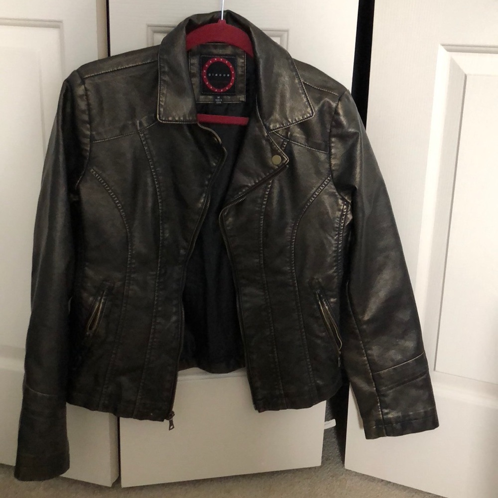 Ladies faux leather jacket